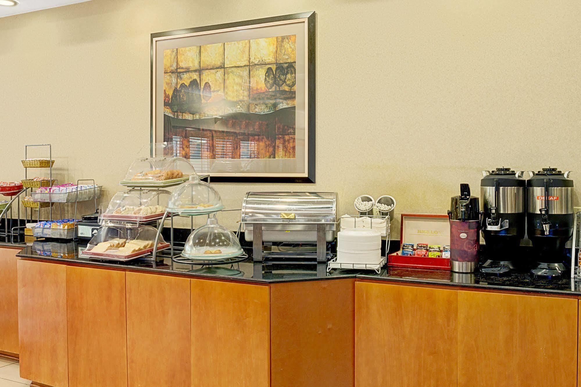 Hotel Wingate By Wyndham Atlanta Fairburn Extérieur photo